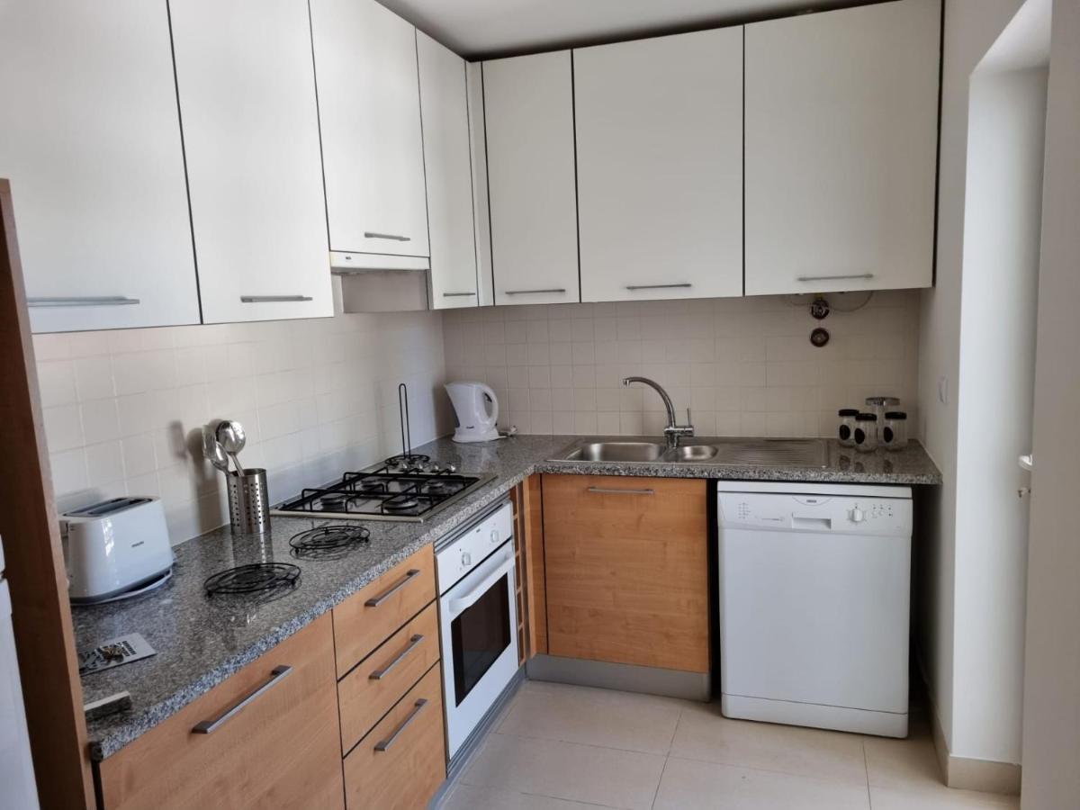 Marinho - 2 Bedroom 2 Bathroom Ground Floor Apartment With Communal Pool And Gardens Conceição Екстериор снимка